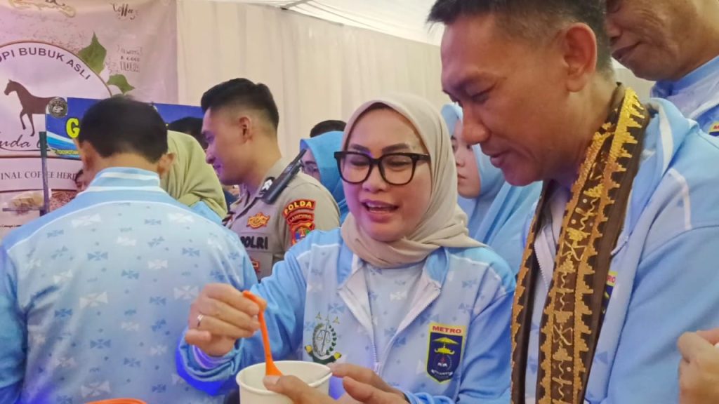 ria hartini