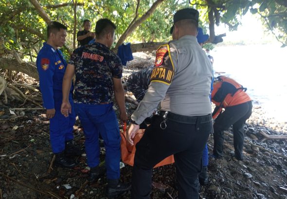 mayat pantai kotaagung