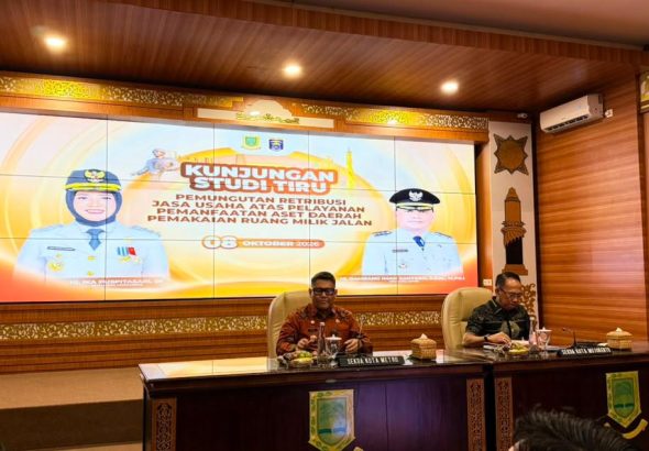 sekda kota metro ahmad hariyanto